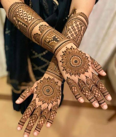 Mehndi Design Services